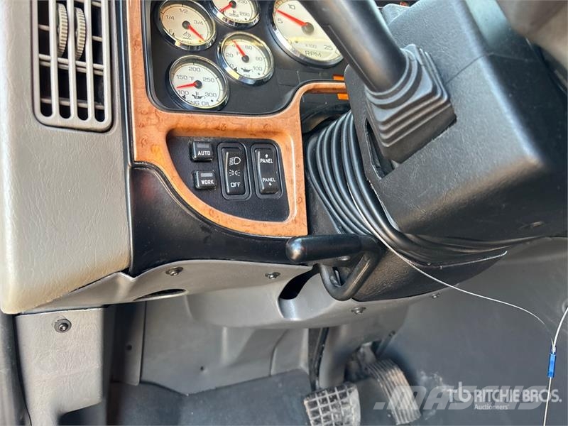 International ProStar 6x4 T/A Sleeper Truck Tractor Trekkvogner