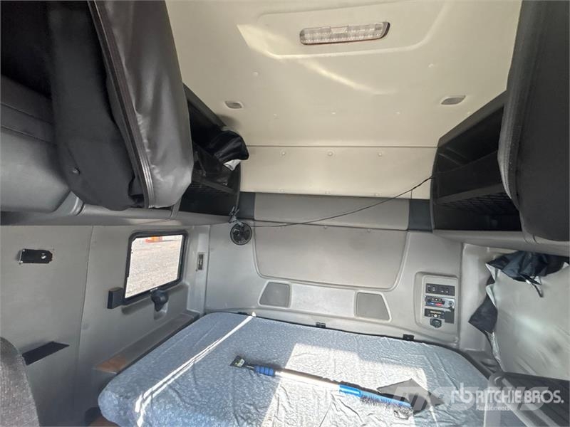 International Prostar 6x4 T/A Sleeper Truck Tractor Trekkvogner