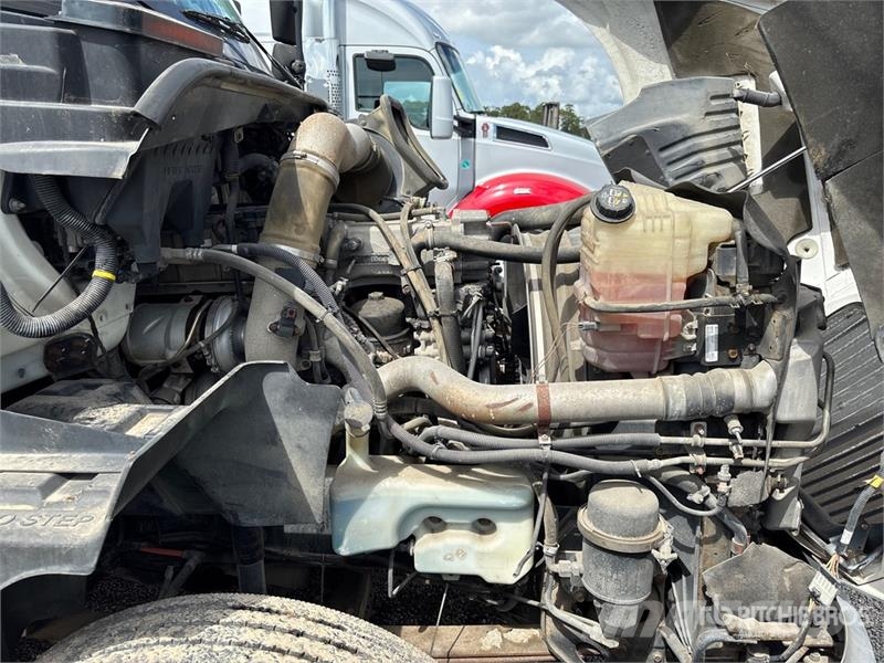 International ProStar+ 122 Vilcēji