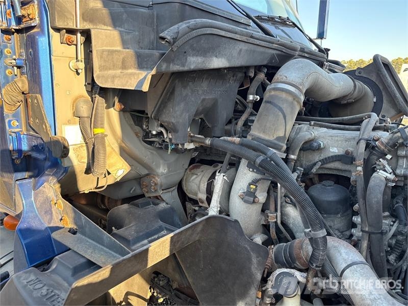 International ProStar+ 122 4x2 Toter Truck Ostali kamioni