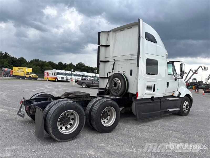 International ProStar 6x4 T/A Sleeper Truck Tractor Τράκτορες
