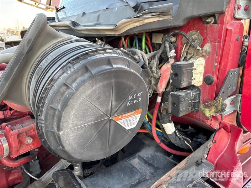 International ProStar 6x4 T/A Sleeper Truck Tractor Trekkvogner