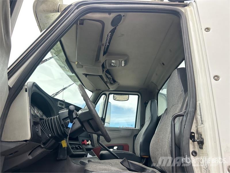 International ProStar+113 6x4 T/A Day Cab Truck Tractor (Inopera Cabezas tractoras