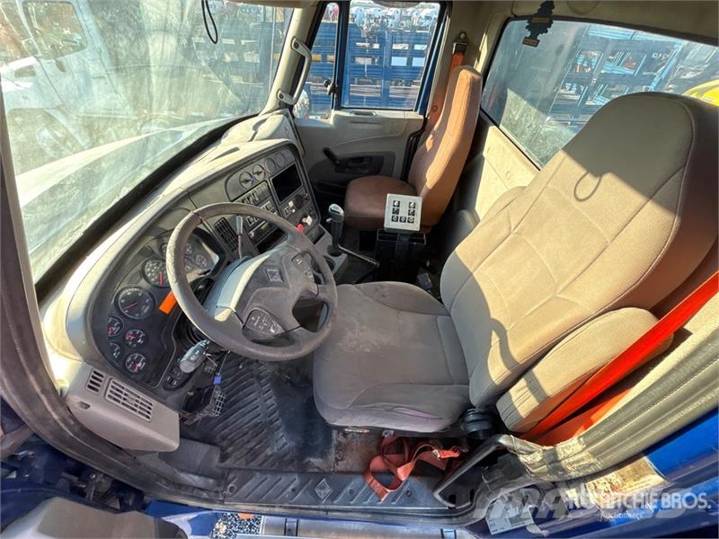International ProStar+ 122 4x2 Toter Truck Ostali kamioni