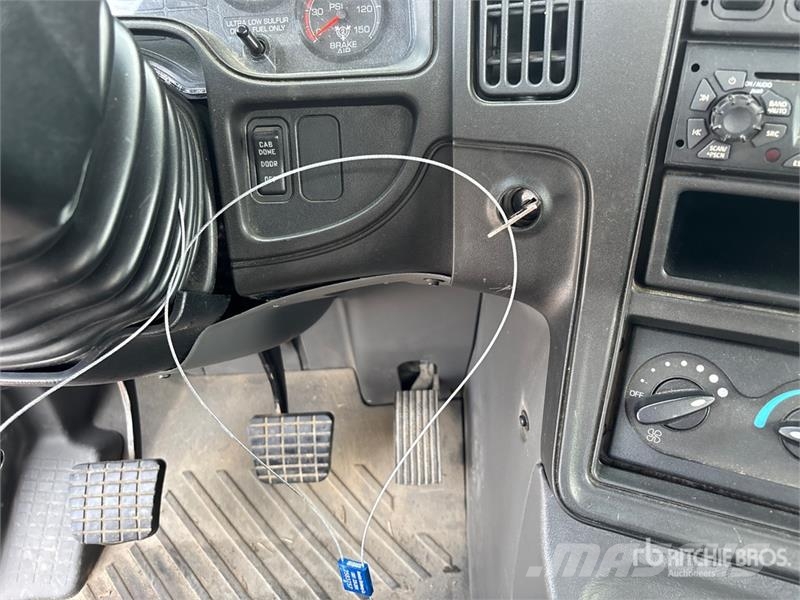 International ProStar+ 122 Vilcēji