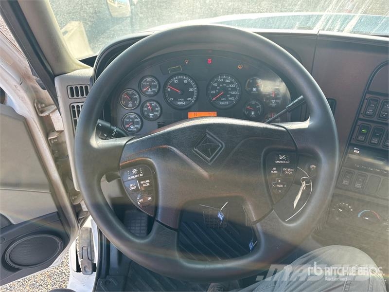 International Prostar 6x4 T/A Sleeper Truck Tractor Trekkvogner