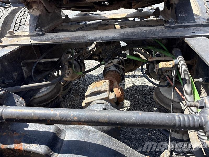 International ProStar 6x4 T/A Sleeper Truck Tractor (Inoperable) Trekkvogner