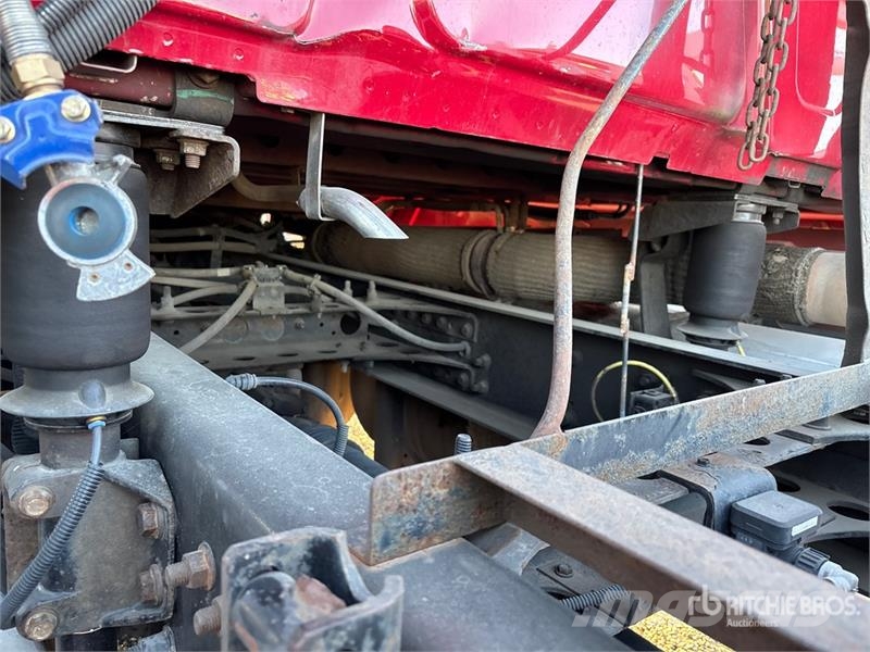 International ProStar 6x4 T/A Sleeper Truck Tractor Trekkvogner