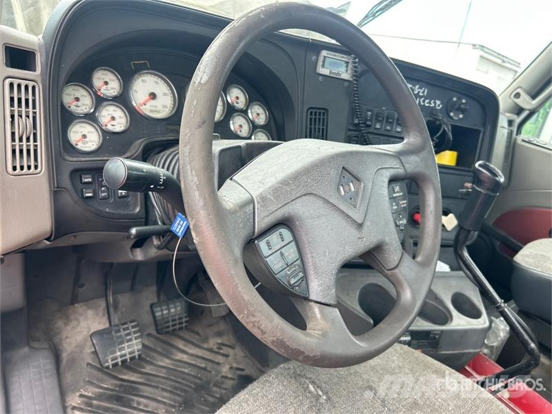 International ProStar+113 6x4 T/A Day Cab Truck Tractor (Inopera Cabezas tractoras