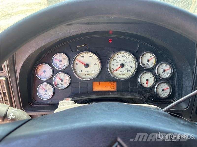 International Prostar+122 6x4 T/A Sleeper Truck Tractor Trekkvogner