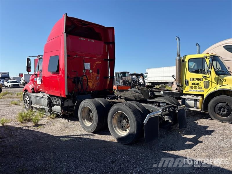 International ProStar+ 122 6x4 T/A Sleeper Truck Tractor Trækkere