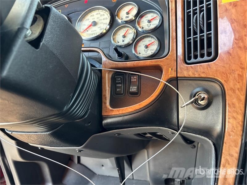 International ProStar 6x4 T/A Sleeper Truck Tractor Trekkvogner