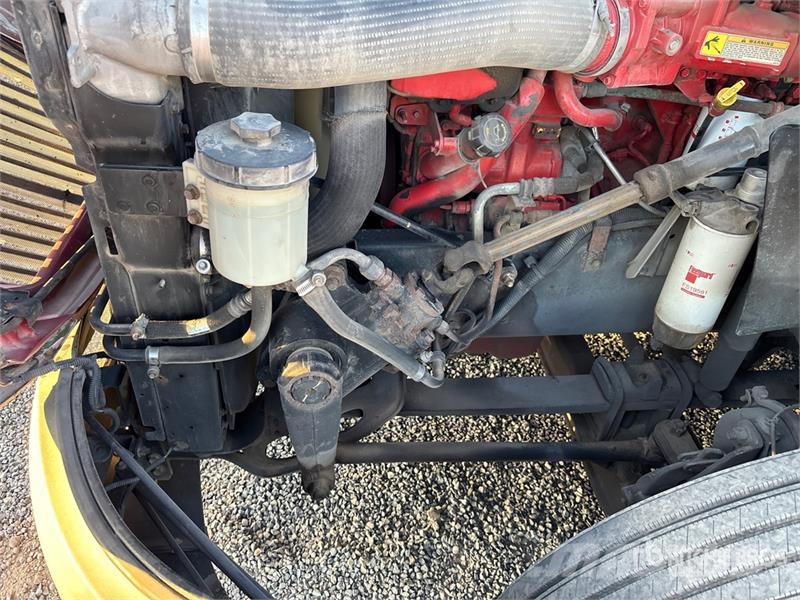International ProStar 6x4 T/A Sleeper Truck Tractor Trekkvogner
