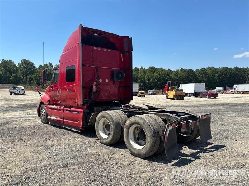 International Prostar+122 6x4 T/A Sleeper Truck Tractor Trekkvogner