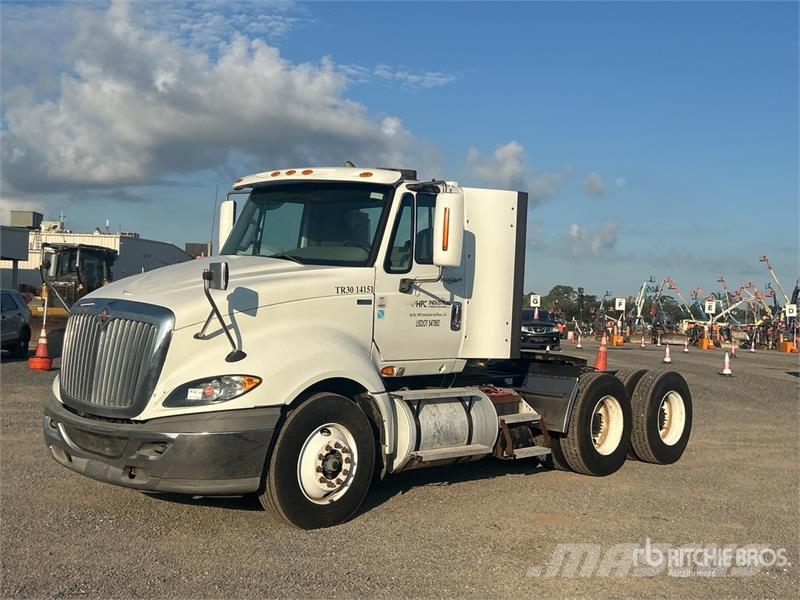 International Prostar 6x4 T/A Day Cab Truck Tractor (Inoperable) Sattelzugmaschinen