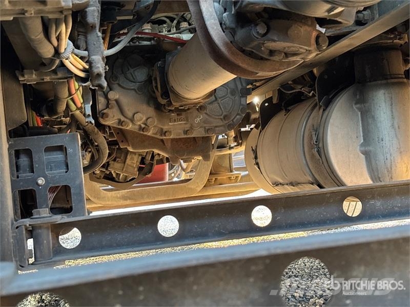 International ProStar 6x4 T/A Sleeper Truck Tractor Trekkvogner