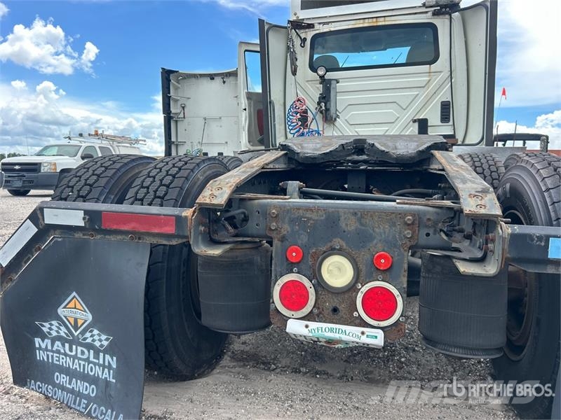 International ProStar+113 6x4 T/A Day Cab Truck Tractor (Inopera Cabezas tractoras