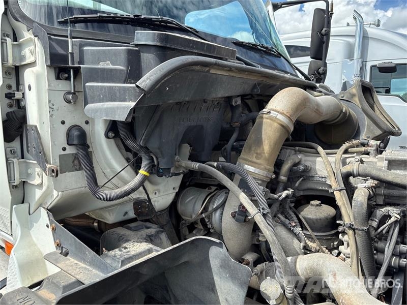 International ProStar+ 122 Vilcēji