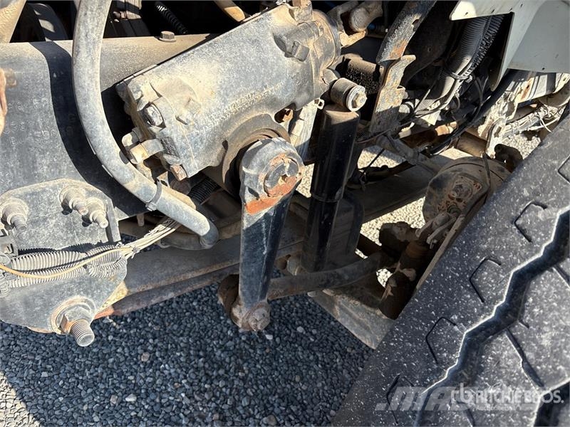 International WorkStar 7600 Saug- und Druckwagen