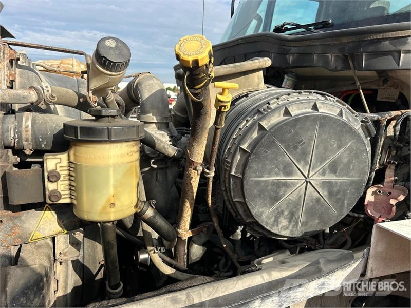 International WorkStar 7600 Ассенизаторские машины