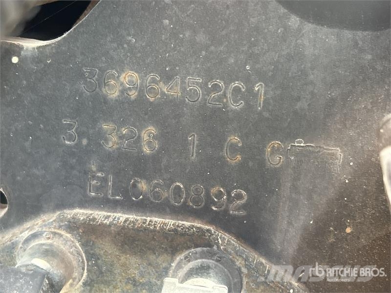 International WorkStar 7400 폐기물 수거 트럭