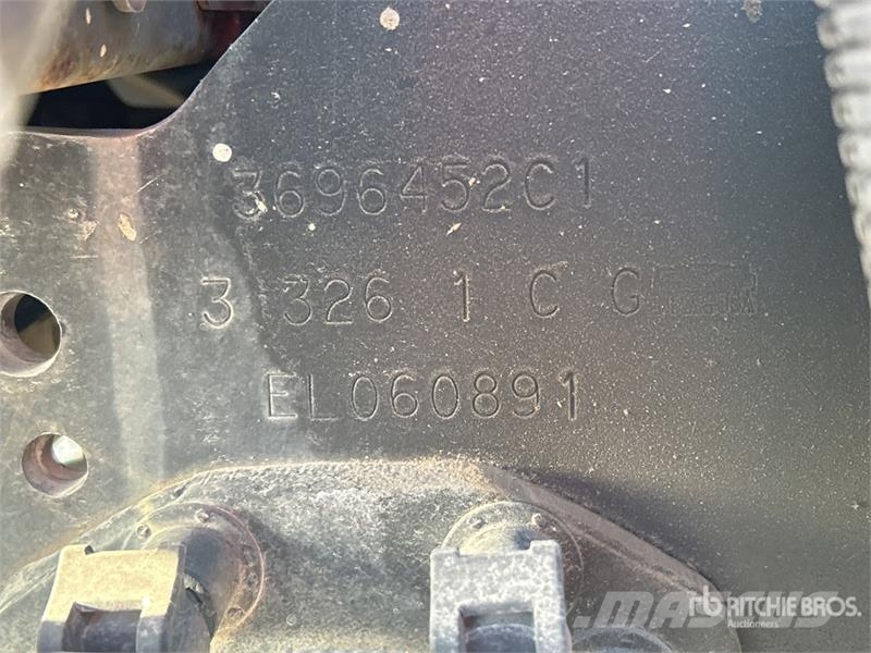 International WorkStar 7400 폐기물 수거 트럭