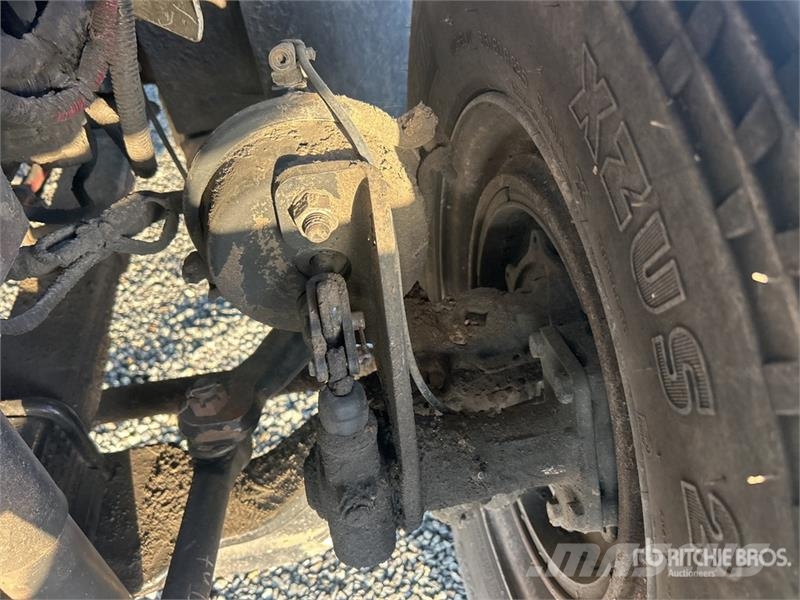 International WorkStar 7500 폐기물 수거 트럭