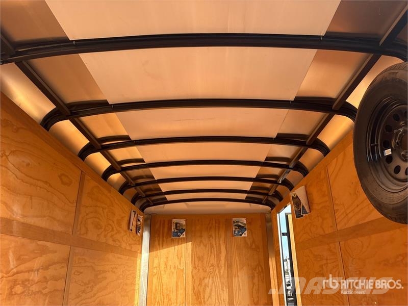 Interstate 14 ft T/A Enclosed Trailer ボックスボディートレーラー