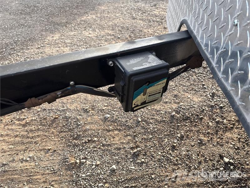 Interstate 14 ft T/A Enclosed Trailer ボックスボディートレーラー