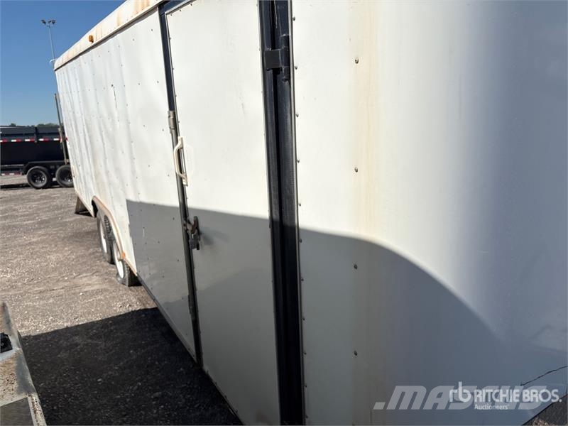 Interstate 24 ft T/A Enclosed Trailer مقطورات ذات هيكل صندوقي