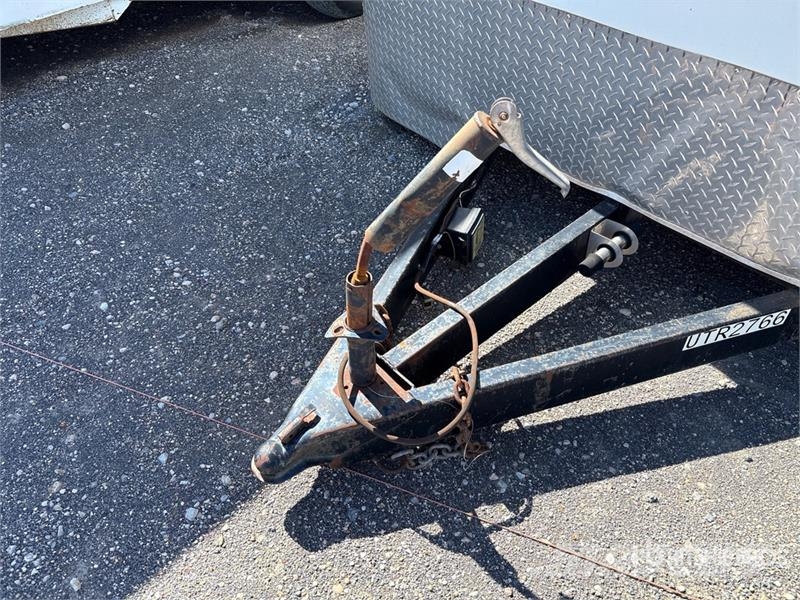 Interstate 24 ft T/A Enclosed Trailer مقطورات ذات هيكل صندوقي