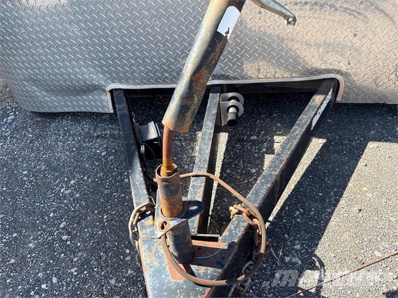 Interstate 24 ft T/A Enclosed Trailer مقطورات ذات هيكل صندوقي