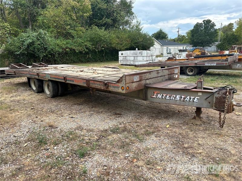 Interstate 40ARP 28 ft T/A Tilt Deck Trailer Tieflader