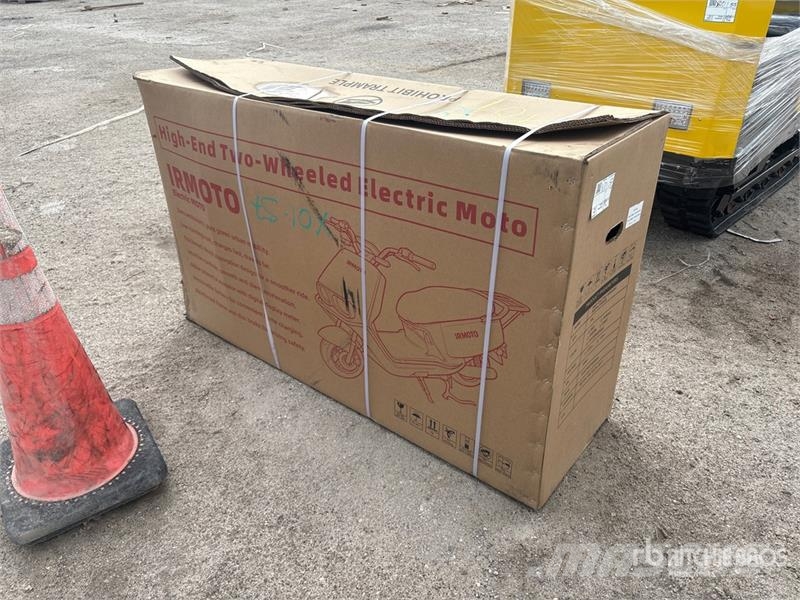 IRMOTO-WHITE Electric Moped (Unused) Lengvieji automobiliai