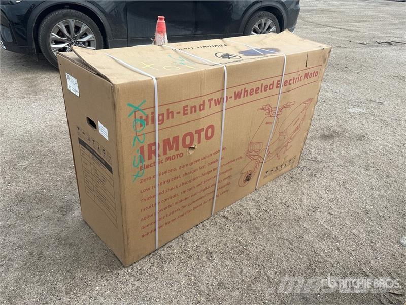 IRMOTO-WHITE Electric Moped (Unused) Lengvieji automobiliai