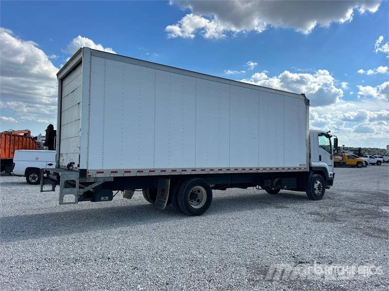 Isuzu FTR 4x2 Van Truck Furgons