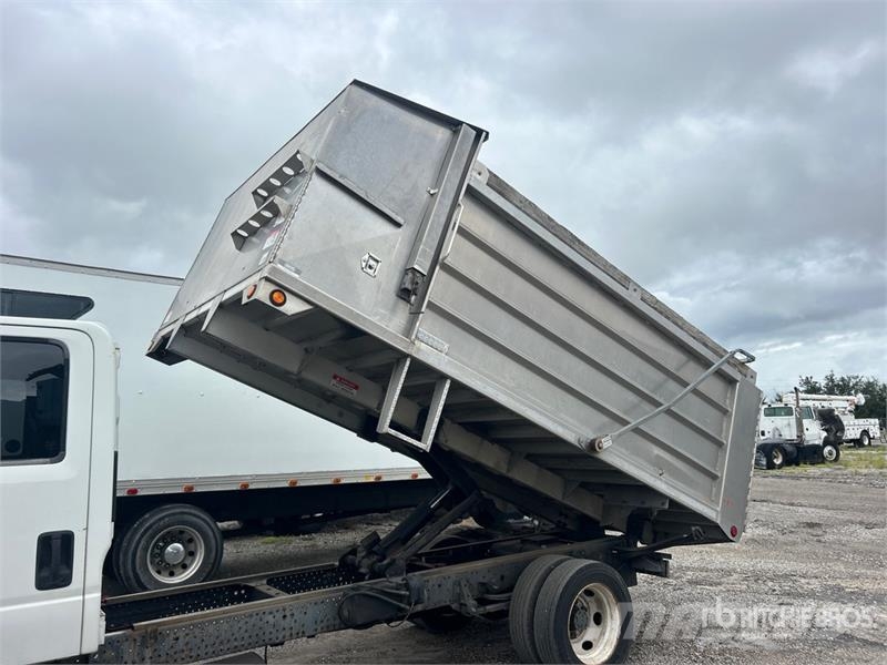 Isuzu NPR Kiper tovornjaki