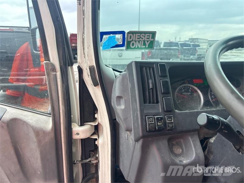 Isuzu NPR Other trucks
