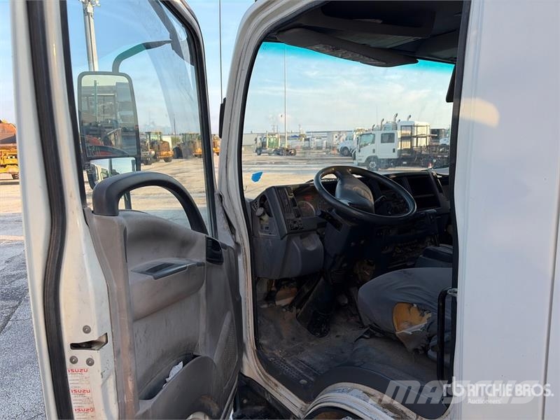 Isuzu NPR Andere Fahrzeuge