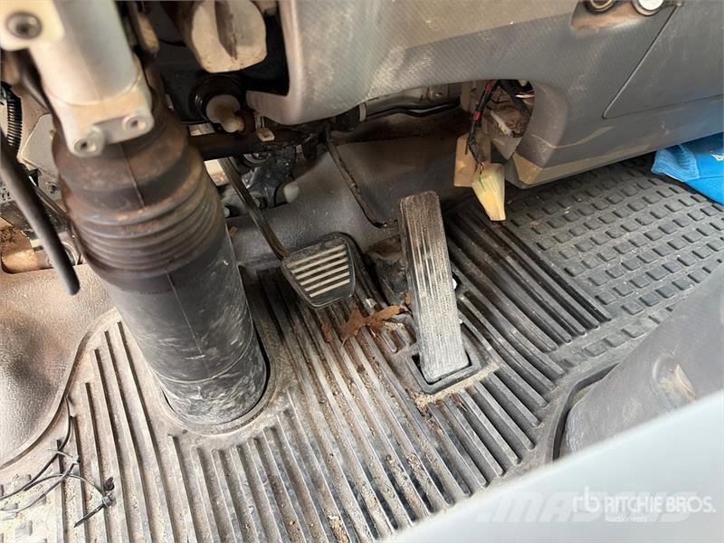 Isuzu NPR Andere Fahrzeuge