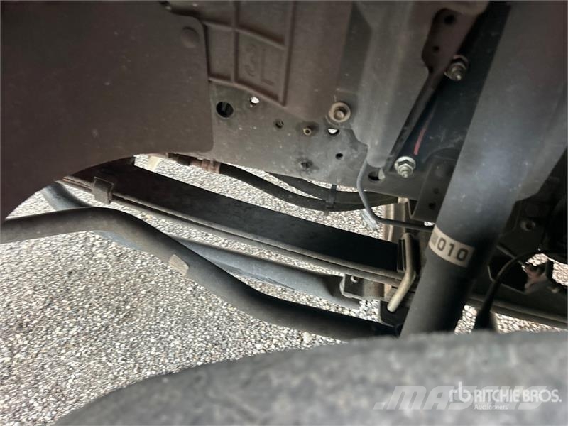 Isuzu NPR Ostali kamioni