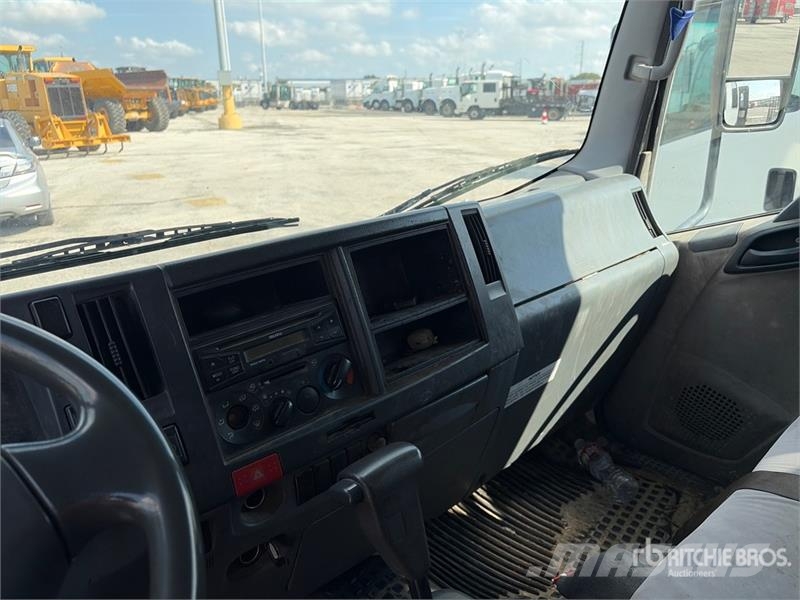 Isuzu NPR Outros Camiões