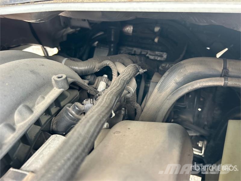 Isuzu NPR Ostali kamioni
