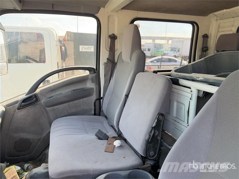 Isuzu NPR Φορτηγά Κόφα