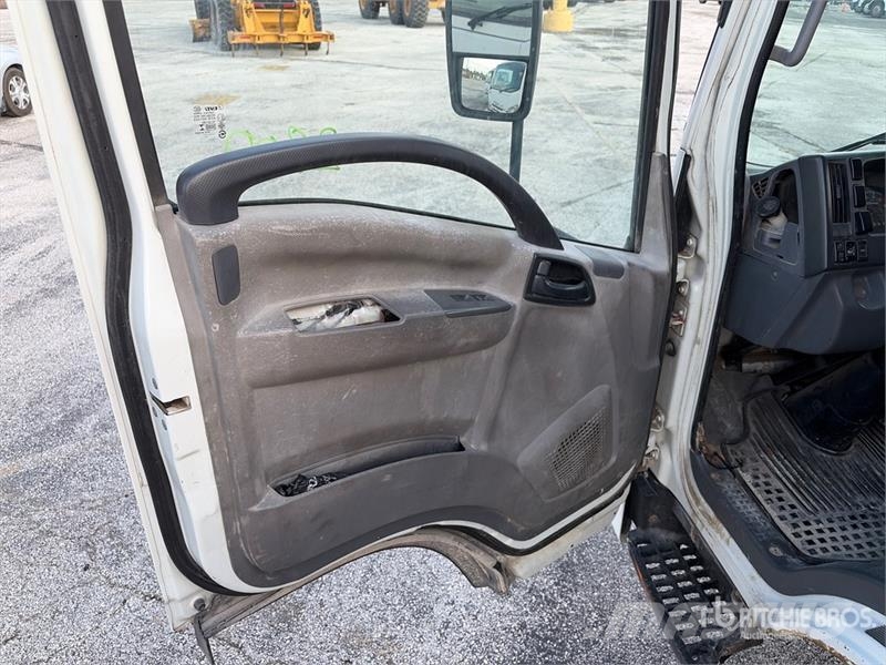 Isuzu NPR Andere Fahrzeuge