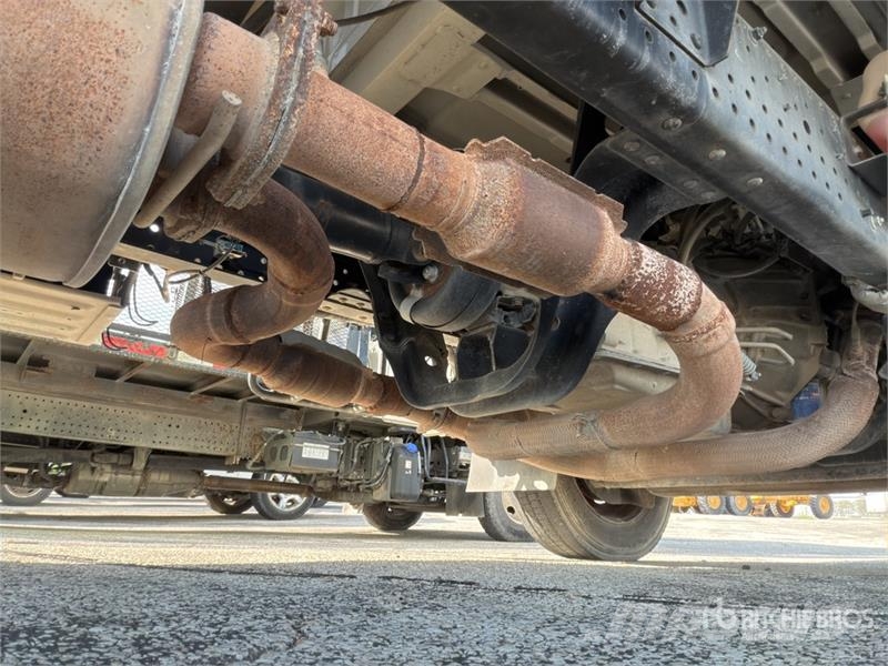 Isuzu NPR Φορτηγά Κόφα
