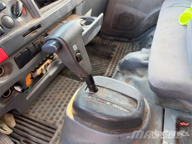 Isuzu NPR Andere Fahrzeuge