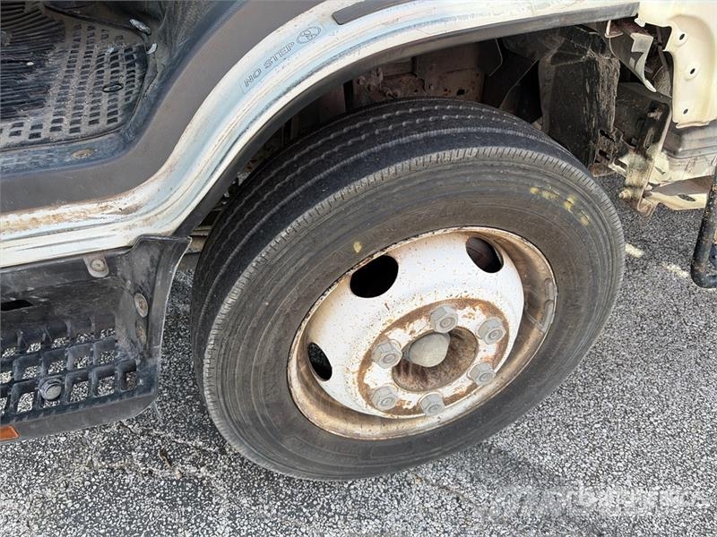 Isuzu NPR Outros Camiões