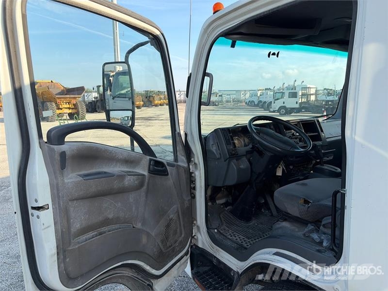 Isuzu NPR Andere Fahrzeuge