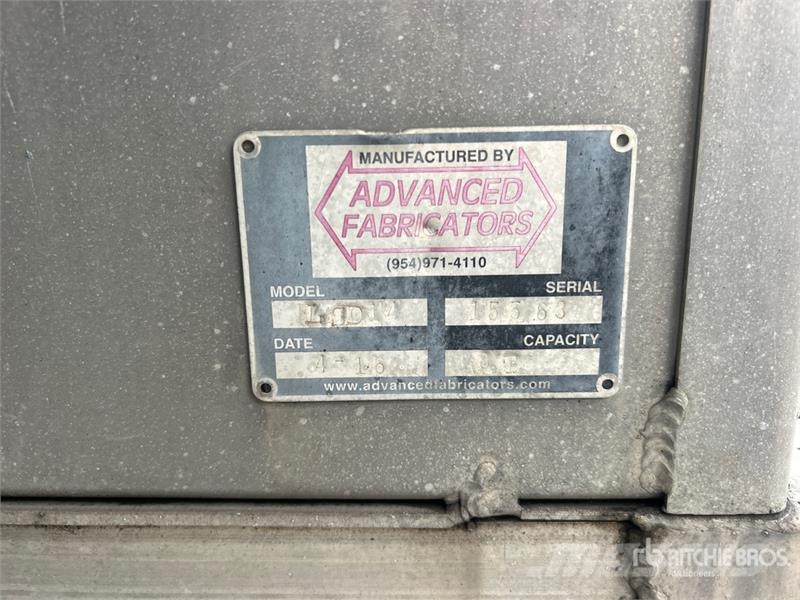 Isuzu NPR Kiper tovornjaki